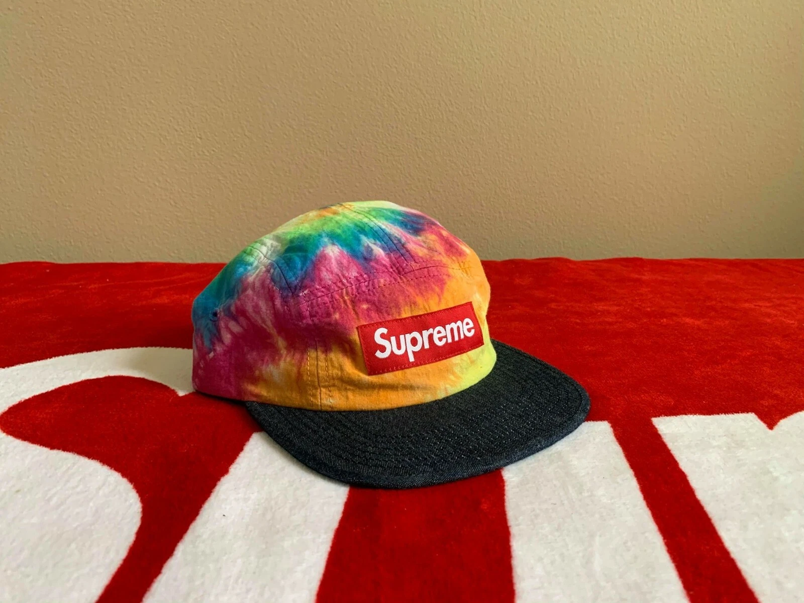 Casquette chapeau de camp Supreme Tie Dye logo boîte rouge authentique NEUF SS 2013