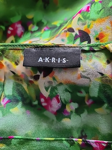 AKRIS floral print mulberry silk ballet neck zipper back top blouse 6 - Picture 6 of 11