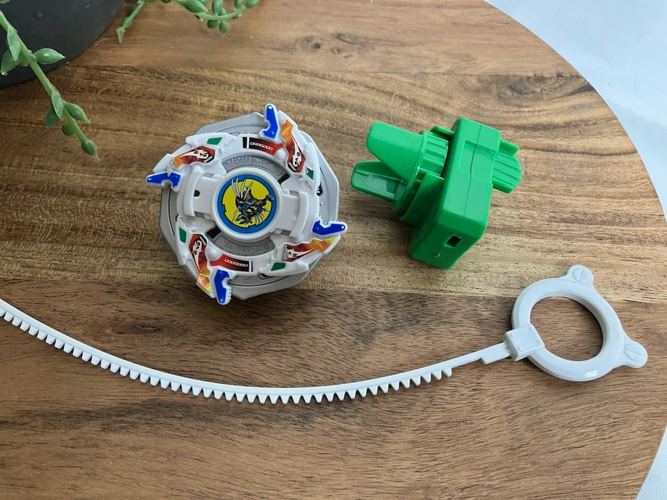 Beyblade RC Dragoon V 27 Mhz Classic 2002 Takara Tomy Hasbro NO REMOTE CONTROL - Image 3 of 4