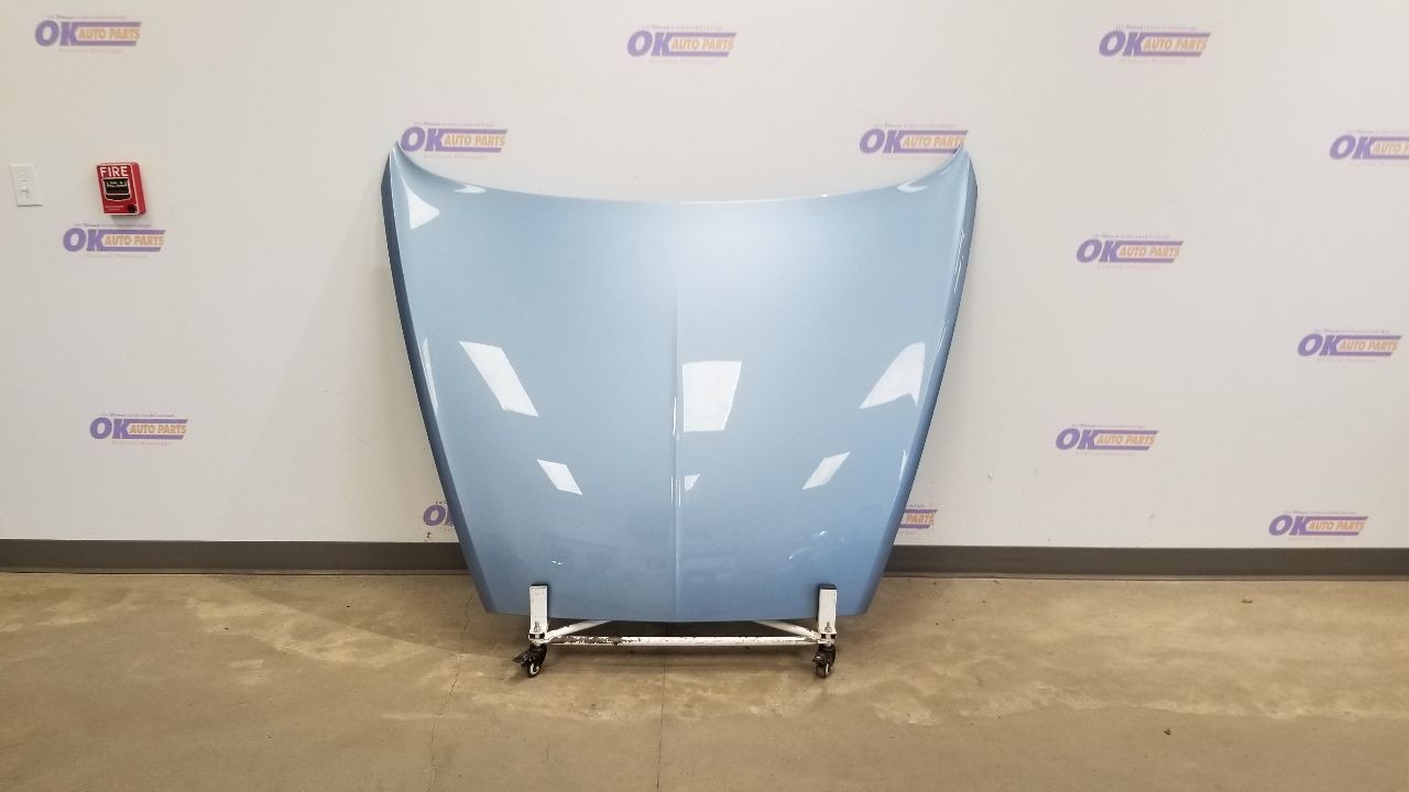 Bentley Continental GT Engine lid Blue