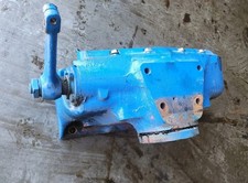 Ford 981 Tractor - Front Steering Gear Box  And Sector Gear