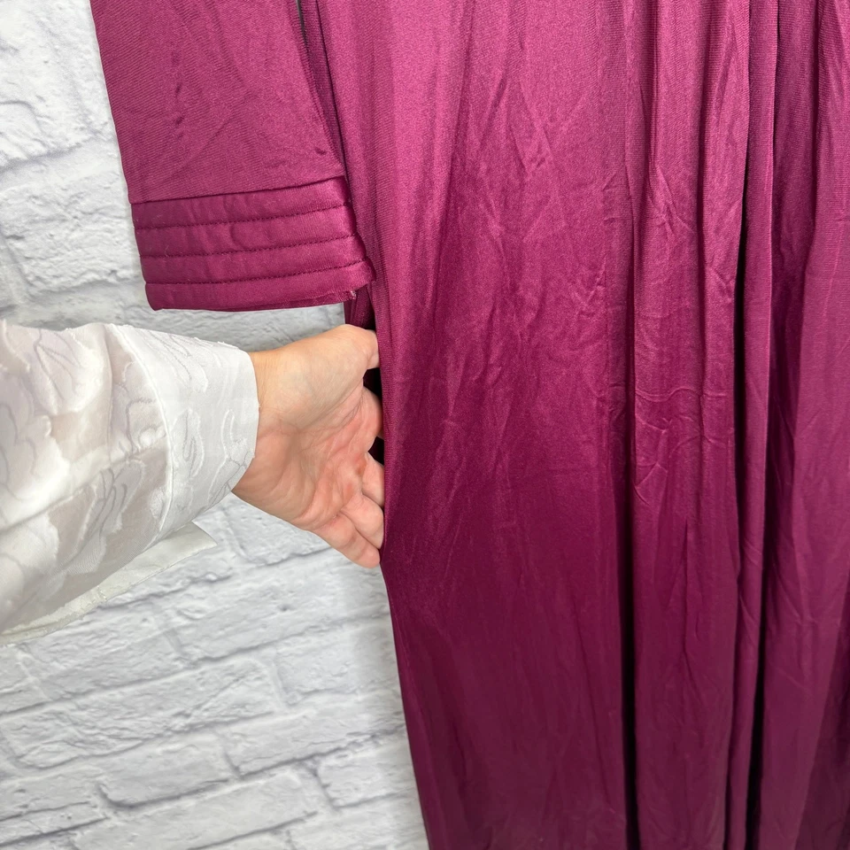 Vintage Vassarette 3/4 Sleeve Maxi Nightgown Size S Burgundy Purple Nylon Zip - Image 4 of 4