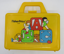 Vtg 1979 Fisher-Price YELLOW LUNCH BOX w/ THERMOS 638 VERY CLEAN NEAR MINT 