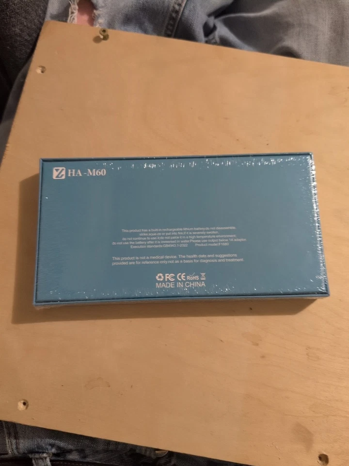 HA-M60 Ultra 3 Smart Watch BRAND NEW IN BOX with 2 bands - Image 2 of 2