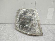 Clignotant Peugeot 405