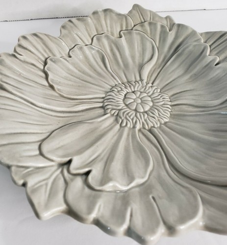Fitz and Floyd Savannah Home Gray Grey Flower 8.5" Southern Decorative Plate NEW - Picture 3 of 5