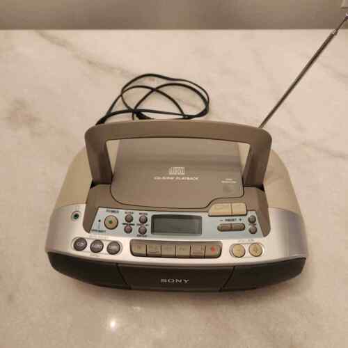 Sony CFD-S01 CD Registratore di cassette AM/FM Radio Stereo Boombox Lettore TESTATO/FUNZIONA - Foto 3 di 9