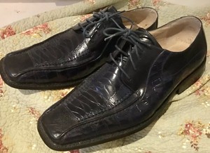 navy blue stacy adams