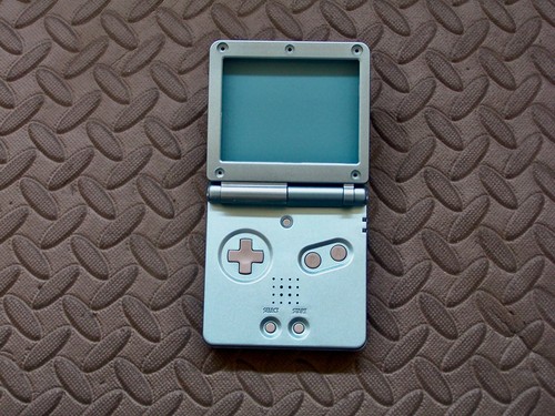 Carcasa de repuesto GBA SP azul perla + lente de pantalla - color tapa de la batería - Imagen 2 de 3
