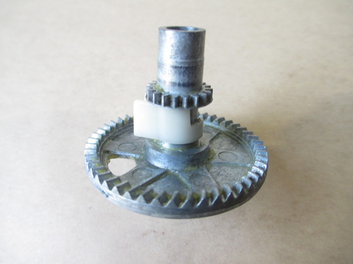 USED Part(s) For/From Shakespeare OMNI 070 2000B Reel Gear PART