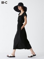 UNIQLO Gathered Back Open Dress Stylish Casual Woman's Clothing