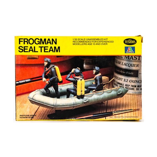 Italeri Model Kits 1/35 Frogman Seal Team VG/NM