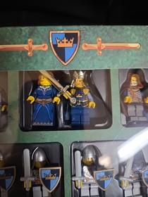 LEGO Games: Castle Chess Set (852001) Very Clean Figures 