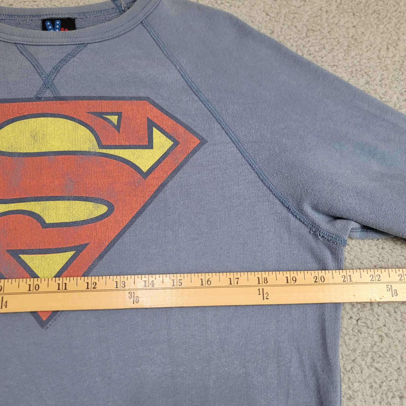 Vintage Junk Food Superman Sweatshirt Men's L Blue Raglan Soft Crewneck Made USA