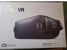 Samsung Gear VR Model SM-R323 Oculus VR Headset Removed From Box But Never Worn.