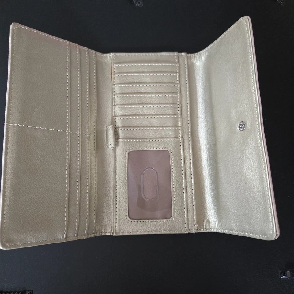 Cartera Nine West Blush Rosa Tachonada Triple Cremallera Bolsillo para Monedas Interior Dorado Claro Foto 4 de 4