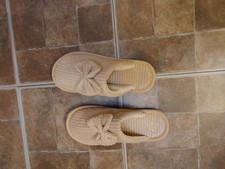 Fleece Slippers with a Bow