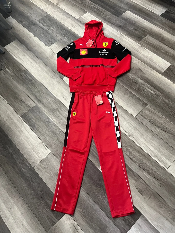 NWT PUMA FERRARI MEN'S 2 PIECE RED TRACKSUIT HOODIE JACKET AND PANTS SIZE SMALL - Image 2 of 4