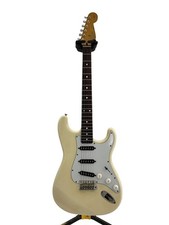 Squier SST-33 Stratocaster E-Gitarre ohne Koffer weiß 21 Bünde
