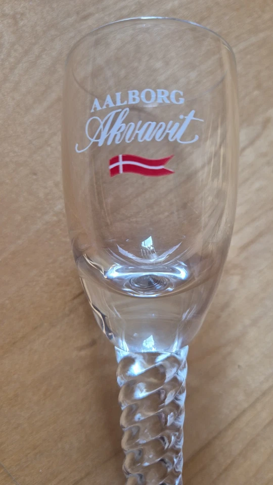 6 Original Aalborg Akvavit Schnapsgläser Gläser gedrehter Fuß - Bild 3 von 4