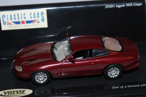 Vitesse Classic Cars of Great Britain #25301 Jaguar XKR Coupe - Red - LTD - Picture 2 of 10