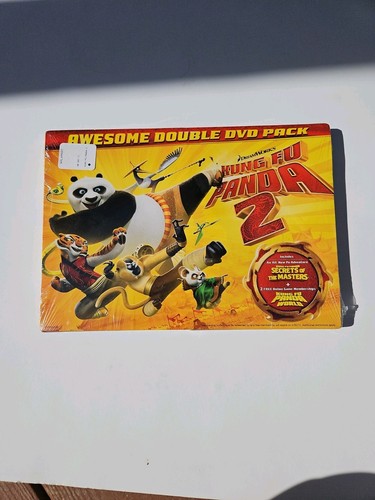 Kung Fu Panda 2 Awesome Double DvD Set - Picture 1 of 2