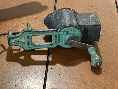 Lorraine metal Vtg Lot - Ricer And Grater - Picture 5 of 11