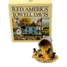 Luke 12:6 Lowell Davis Schmid RFD America Figurine Sparrows Feed Bucket 25372