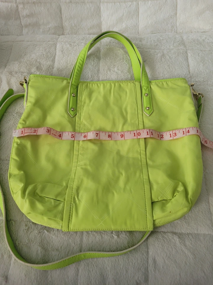 Vera Bradley Preppy 聚乙烯挎包斜挎包黄水晶绿色拉链闭合  — 第 4/4 张图片