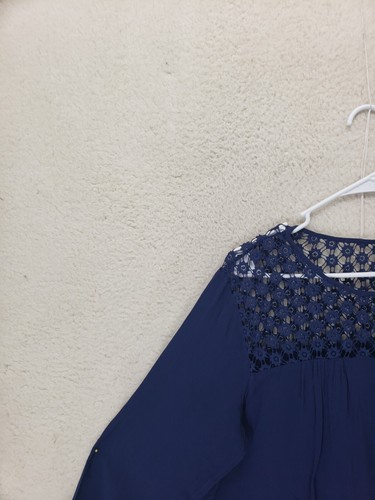 Old Navy Women Top Large Navy Viscose Blend 3/4 Sleeve Embroidered Casual Blouse - Picture 2 of 18