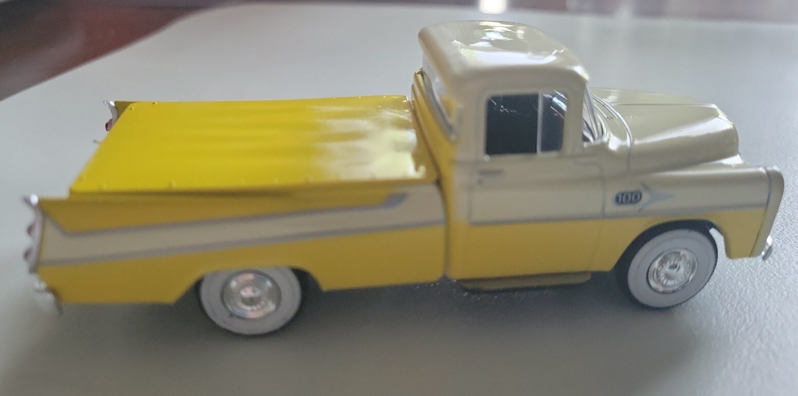 Picture 3 of 6