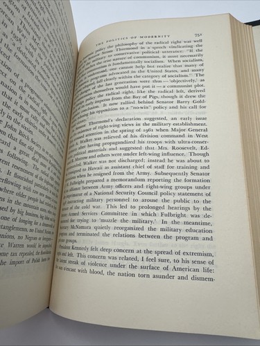 A Thousand Days John F. Kennedy in the White House 1965 1st Printing HC A5 - Picture 12 of 12