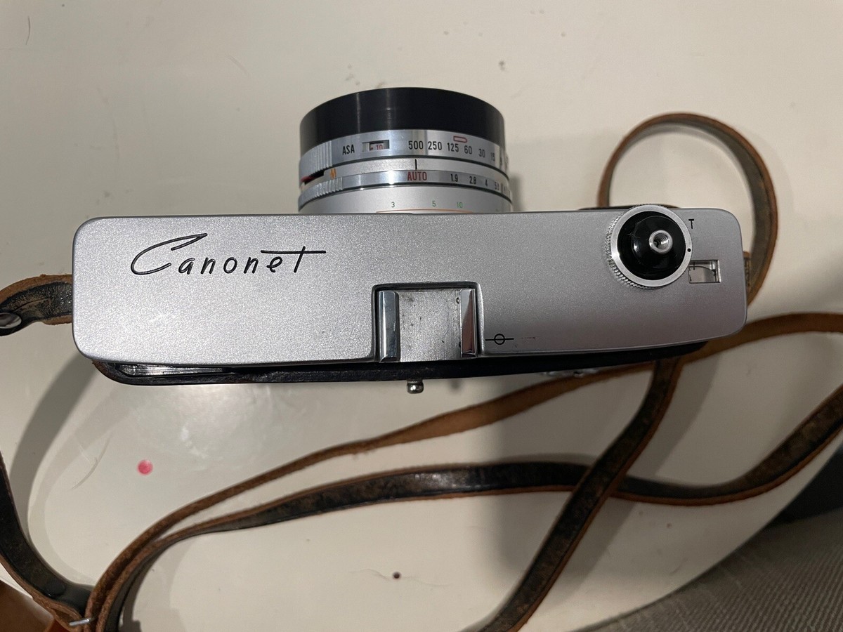 Vintage Canon Canonet Film Camera 45mm F 1.9 Lens Leather
