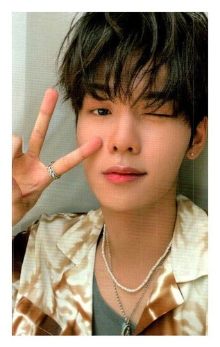 EVNNE Target Me Album photobook VER Official PHOTOCARD PHOTO CARD KPOP 이븐 - 第 9/31 張圖片