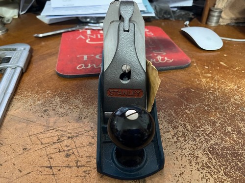 Vintage Stanley 0557B BLUE Smooth Bottom Wood Bench Plane Woodworking Tool VGC - Picture 2 of 4