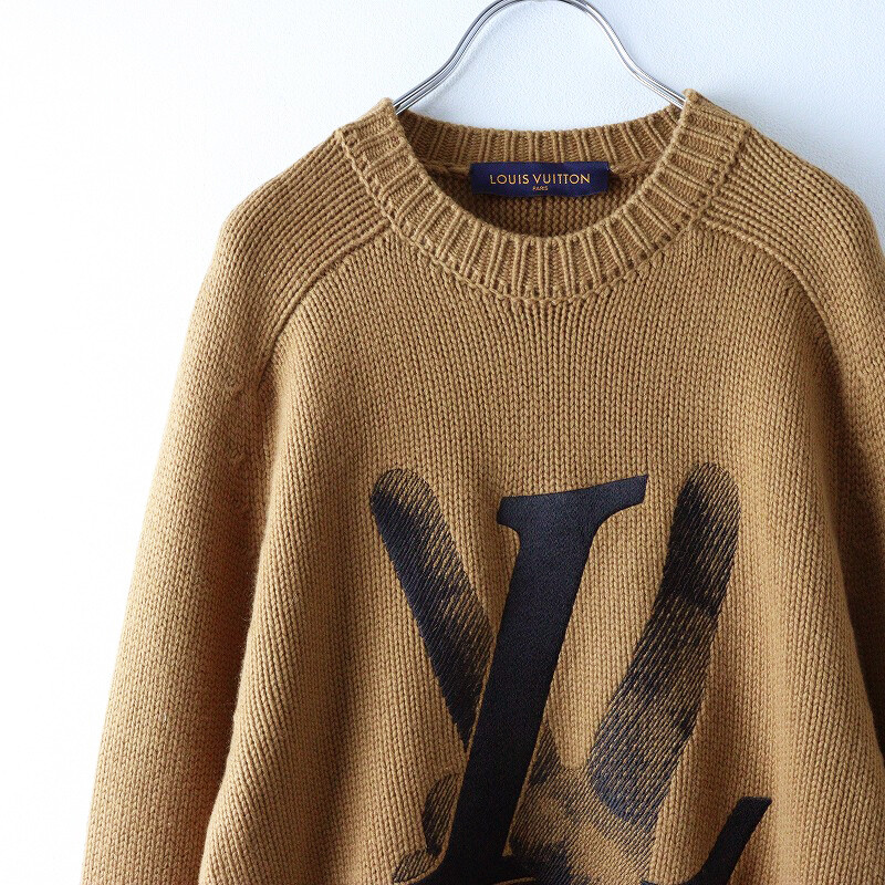 Beautiful Louis Vuitton Cashmere x Vicuna Hand LV Embroidery Crew