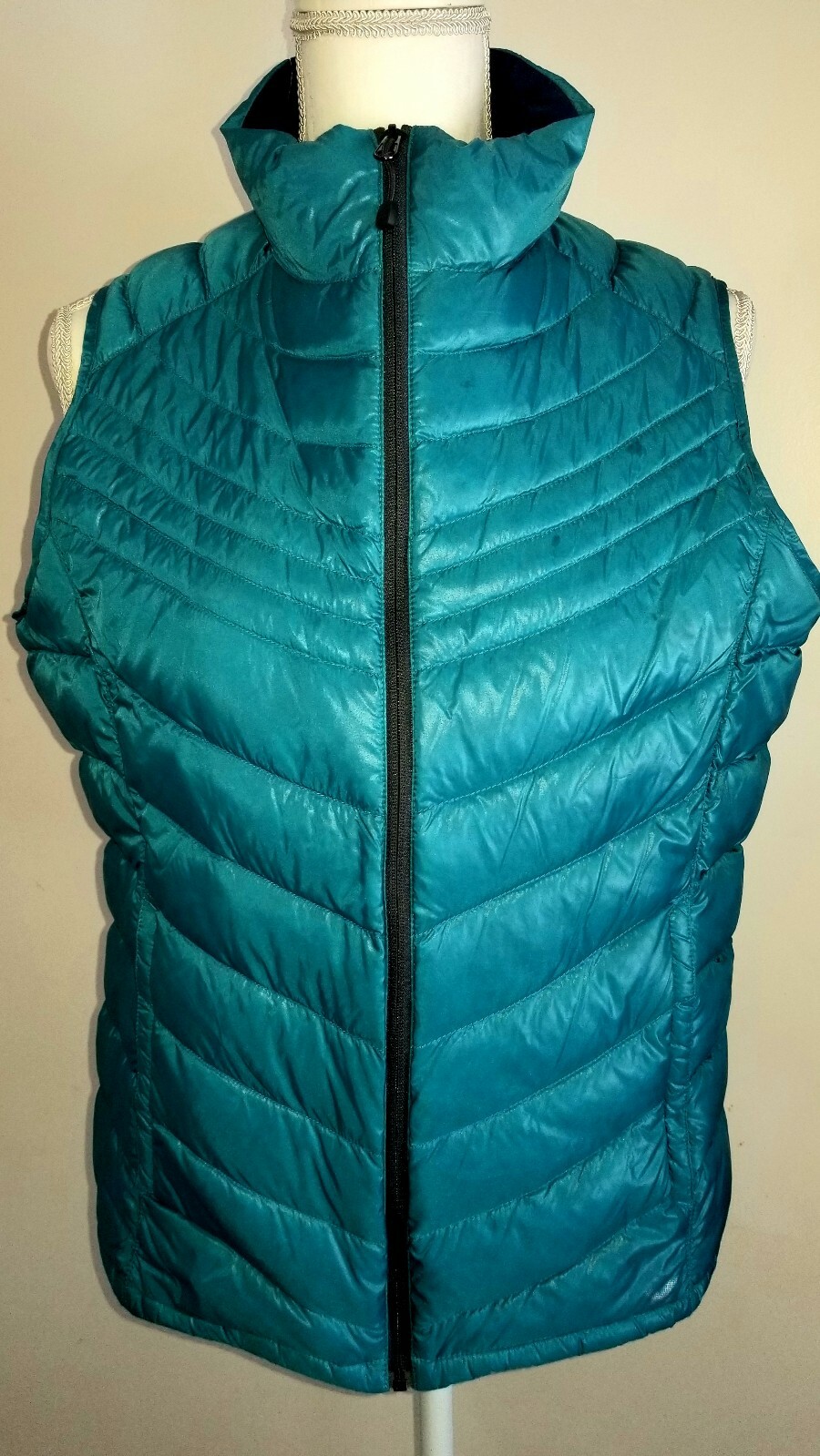 Xersion Performance Wear Women's Down Vest Size L Pre… Gem