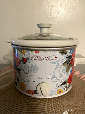 The Pioneer Woman 1.5q Ceramic Slow Cooker Floral Multicolor 3-Setting Glass Lid