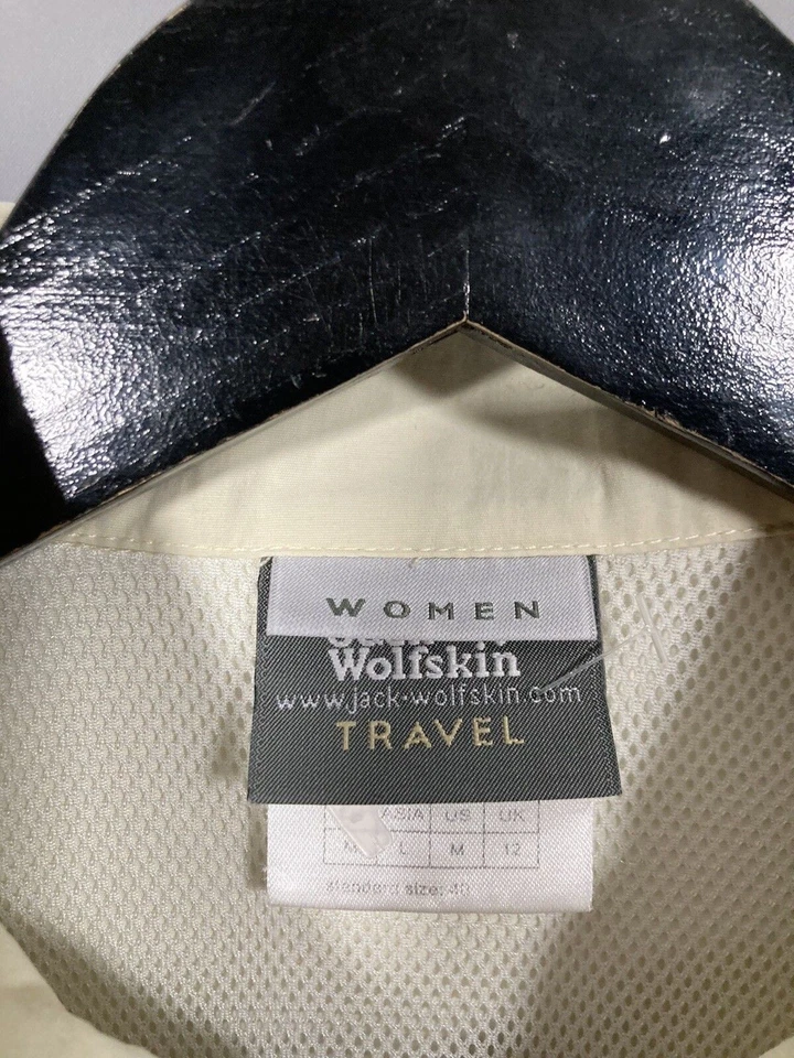 Camisa JACK WOLFSKIN - Talla UK12 - Beige - Buen Estado - Mujer’s Foto 2 de 4