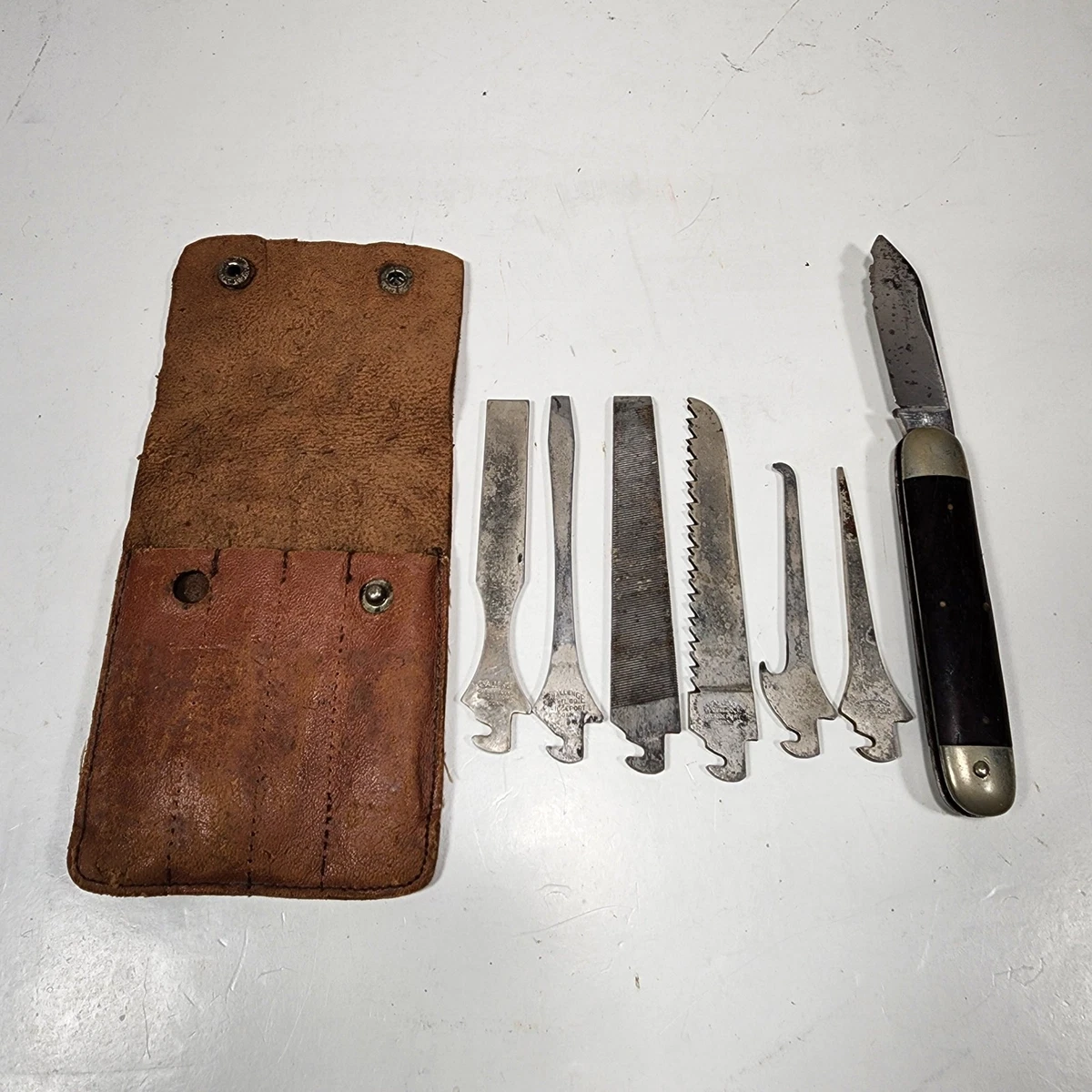 25+ Leather Handle Multi-tool Collectible Vintage Folding Knives