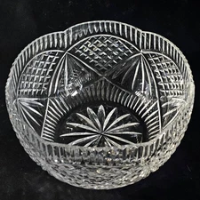 TIPPERARY BONO SCALLOPED SERVING BOWL, Cut Lead Crystal, 7 1/2 ", IRELAND