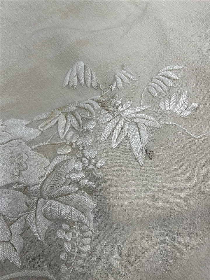 антикварная шелковая шаль цвета слоновой кости с вышивкой цвета слоновой кости 40x40 плюс 9 дюймов бахрома викторианская - Изображение 4 из 4