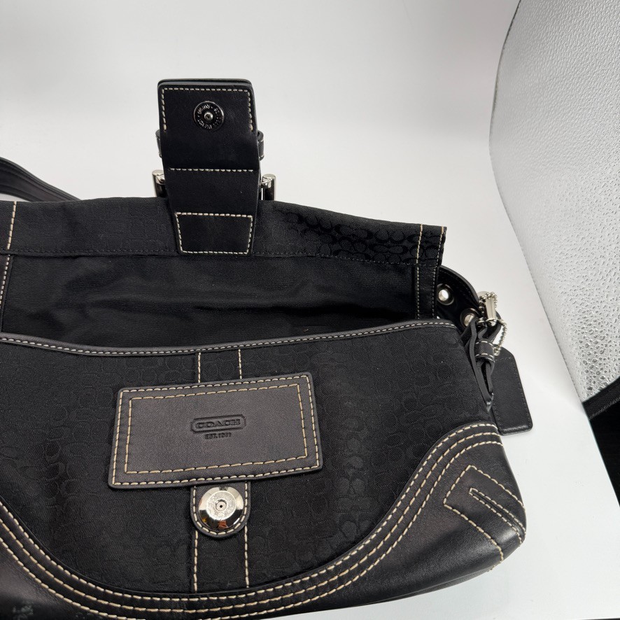 Vintage Y2k Coach Soho Black Jacquard Demi Baguette Flap Shoulder