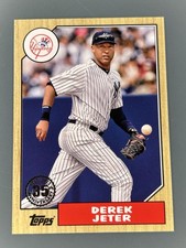 Derek Jeter 2022 Topps Update 1987 Topps 35th Anniversary #87TBU-33 HOF Yankees