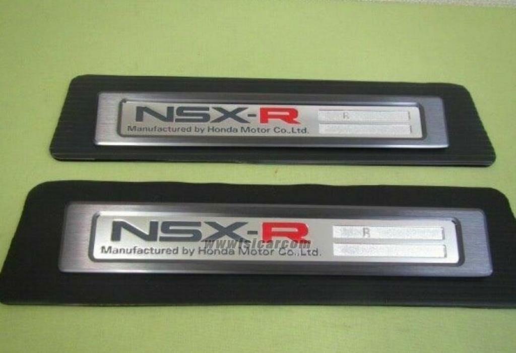 カストロールNSX TOP SECRETR32 Spark 1:43 Honda NSX-GT #16 Super GT Series 2023 Fukuzumi