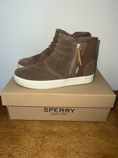 NIB Sperry Top-Sider Girls Crest Zone Memory Foam Sneakers Boots 4 Y