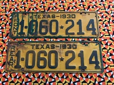 1930  TEXAS   PASSENGER   LICENSE   PLATES   1060214