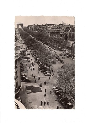 AK Ansichtskarte Paris / L´Avenue des Champs-Elysees / Frankreich
