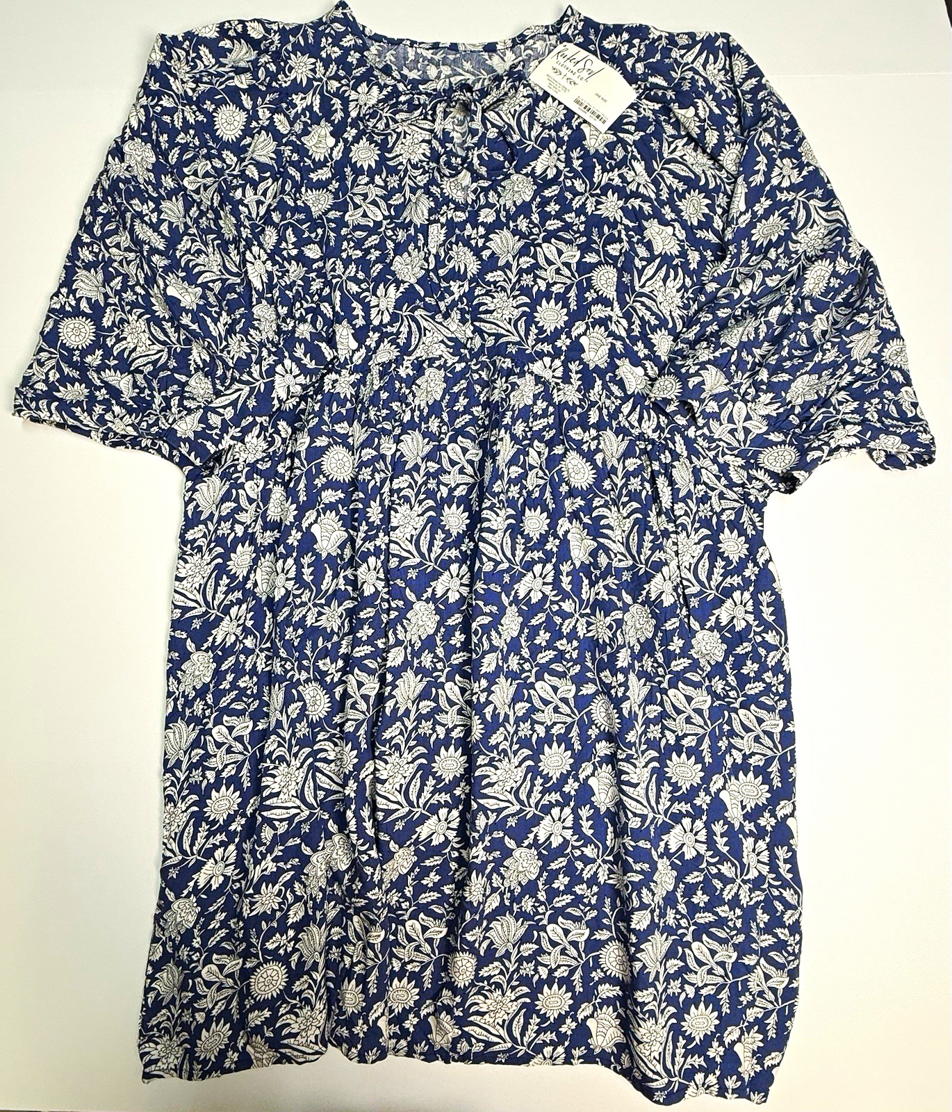 Vestido recto floral azul/blanco talla única Rooted Soul Clothing Co. manga acampanada