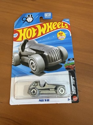 Hot Wheels Drop Tops 90 Year Monopoly  Anniversary Pass  N Go Race Car Token